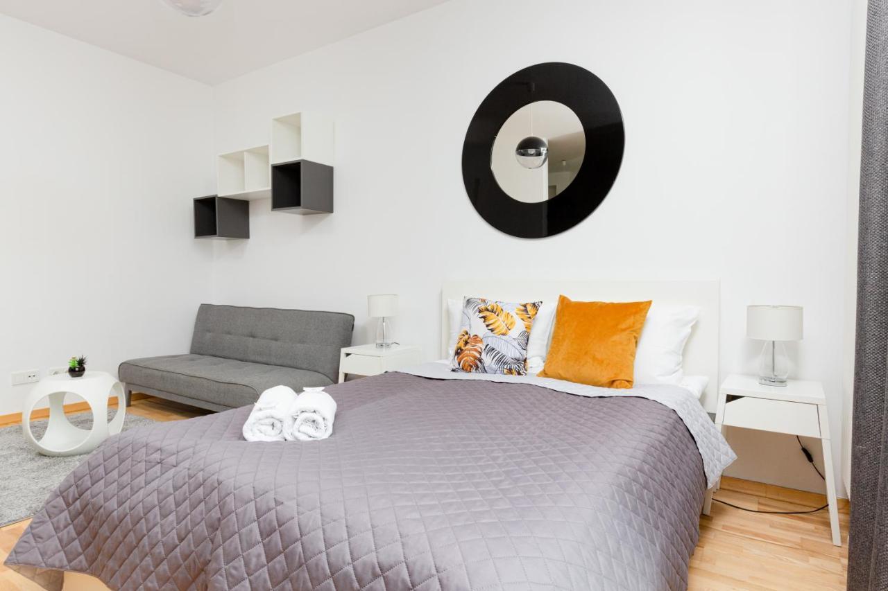 Apartment 19 Dzielnica By Renters Warsaw